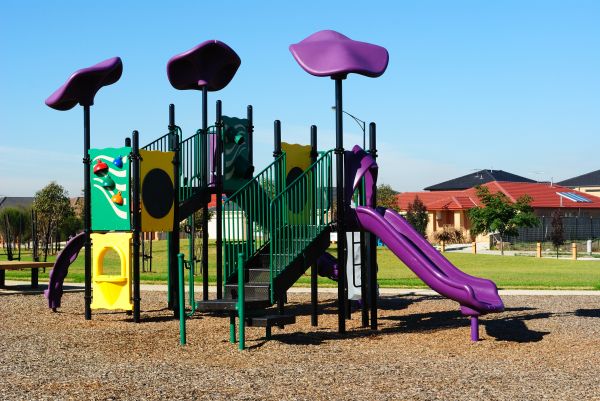 Playground Mulch Removal in Whittier